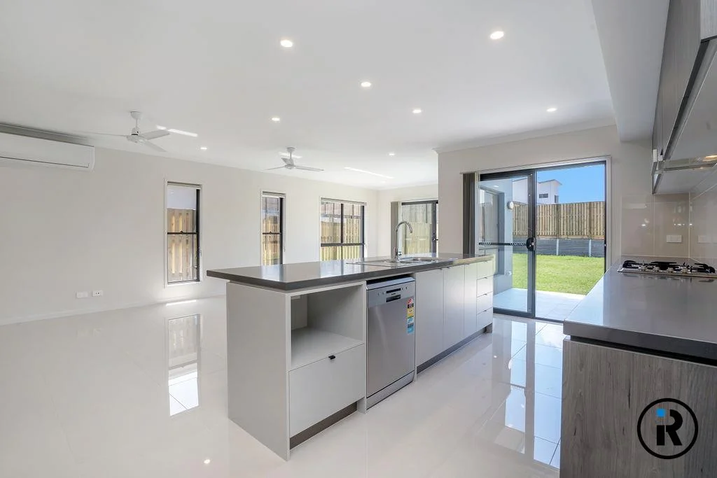 Additional image 18 of 36 Rivina Cct, Coomera QLD 4209