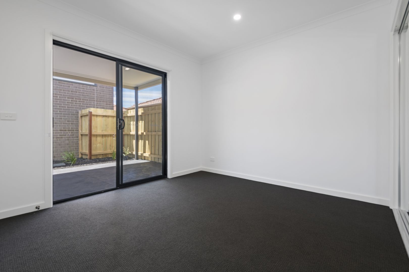 1/34 The Boulevard, Thomastown VIC 3074, Image 2