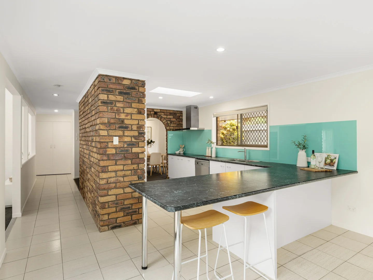 Additional image 12 of 12 Kuhler Court, Carindale QLD 4152