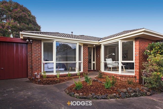 Picture of 2/6 Shirley Avenue, GLEN WAVERLEY VIC 3150