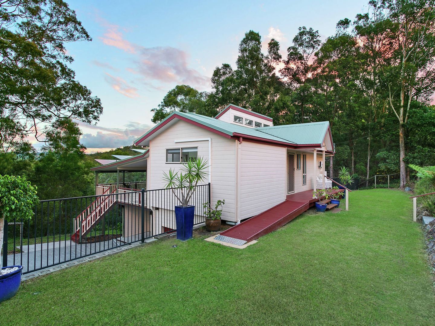 26 Raleigh Terrace, Currumbin Waters QLD 4223, Image 1