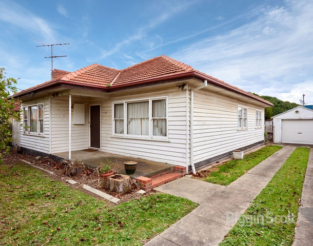 11 Young Street, Springvale VIC 3171