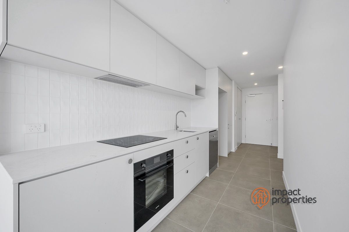 708/2 Furzer Street, Phillip ACT 2606, Image 2