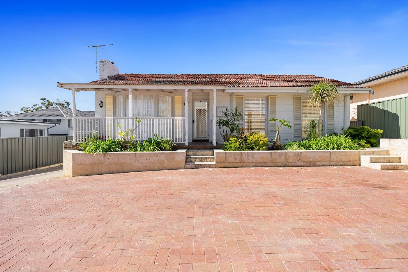 3 bedrooms House in 497 Morley Drive MORLEY WA, 6062