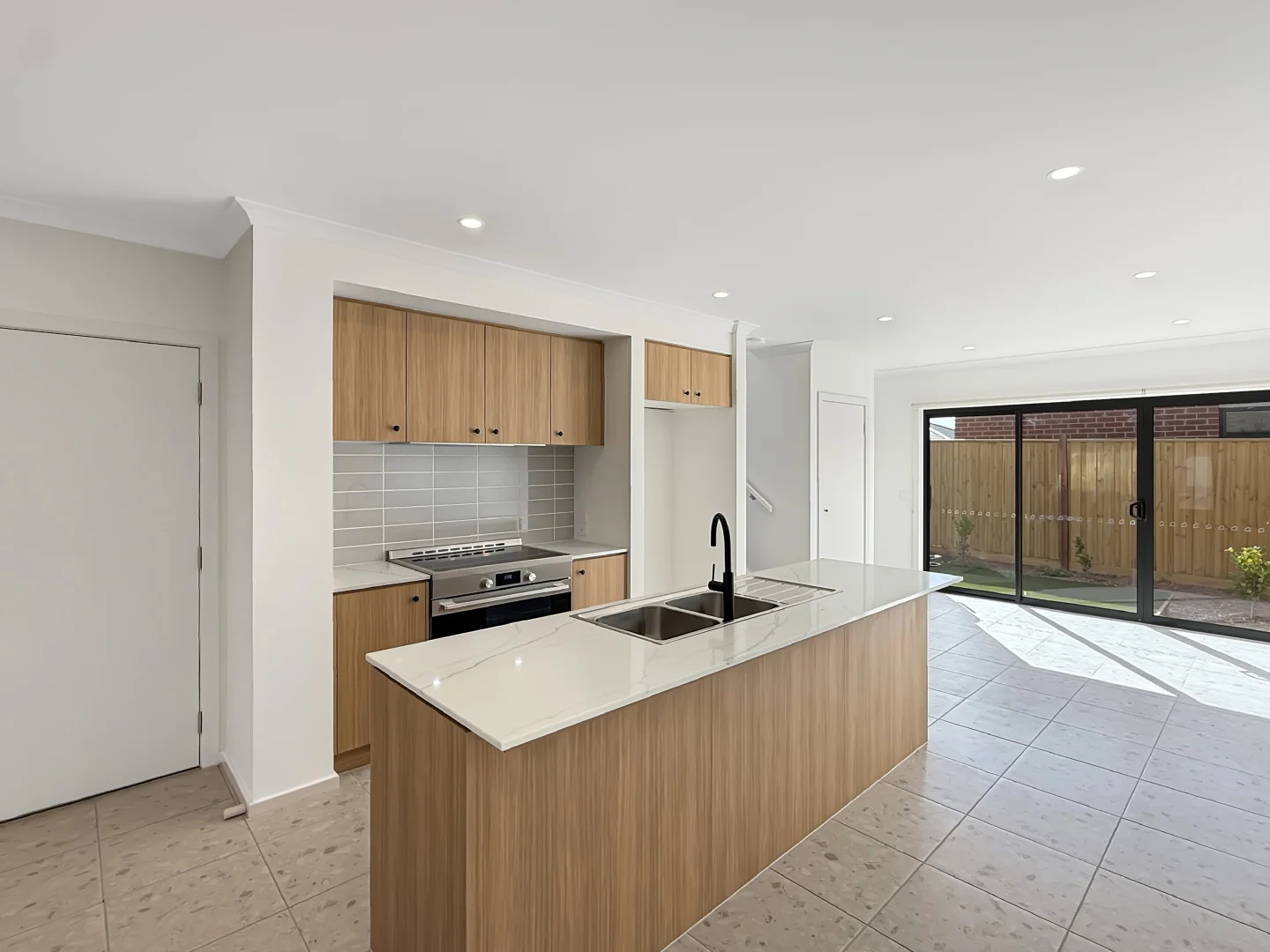 Additional image 4 of 37 Salters Street, Thornhill Park VIC 3335