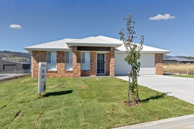 Picture of 7 Peppercress Court, MOORE CREEK NSW 2340