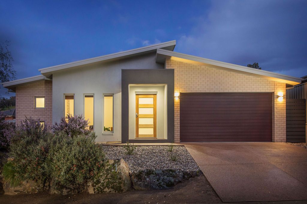 1 Mortimer Terrace, Leneva VIC 3691, Image 0