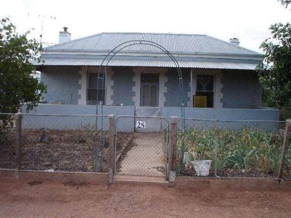 25 Bridges Street, Peterborough SA 5422