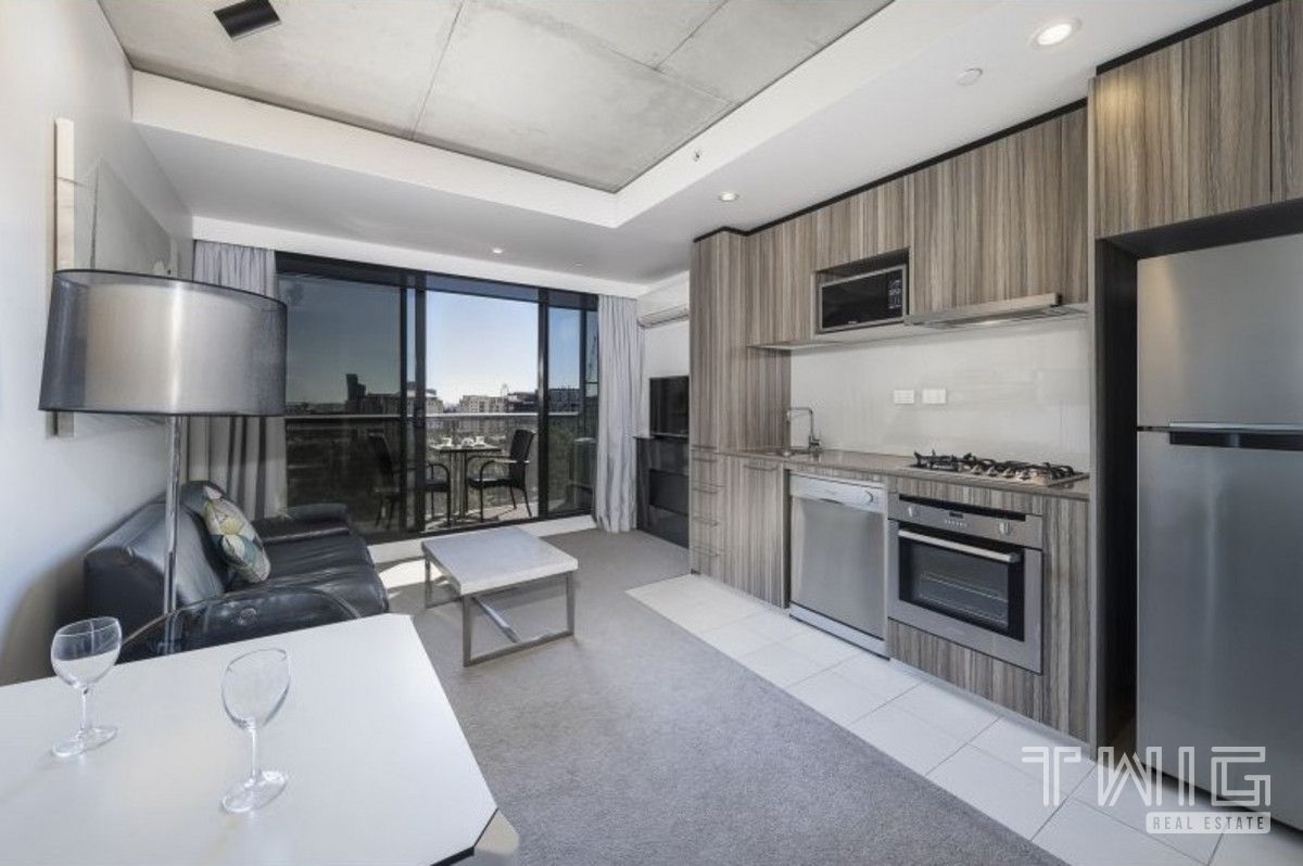 1 bedrooms Apartment / Unit / Flat in 615/17 Singers Lane MELBOURNE VIC, 3000