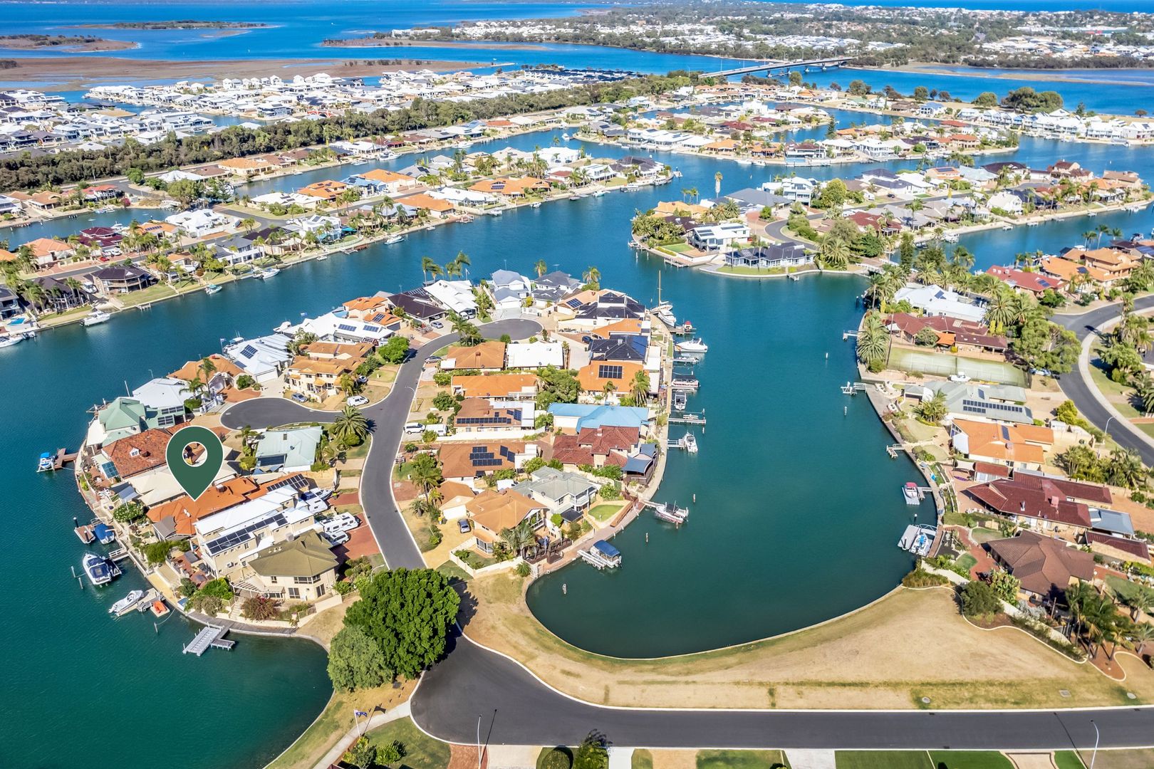 23 Donnelly Gardens, Dudley Par Property History & Address Research