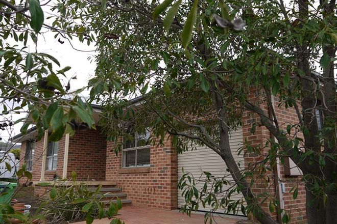 Picture of 90 Glengarvin Drive, OXLEY VALE NSW 2340