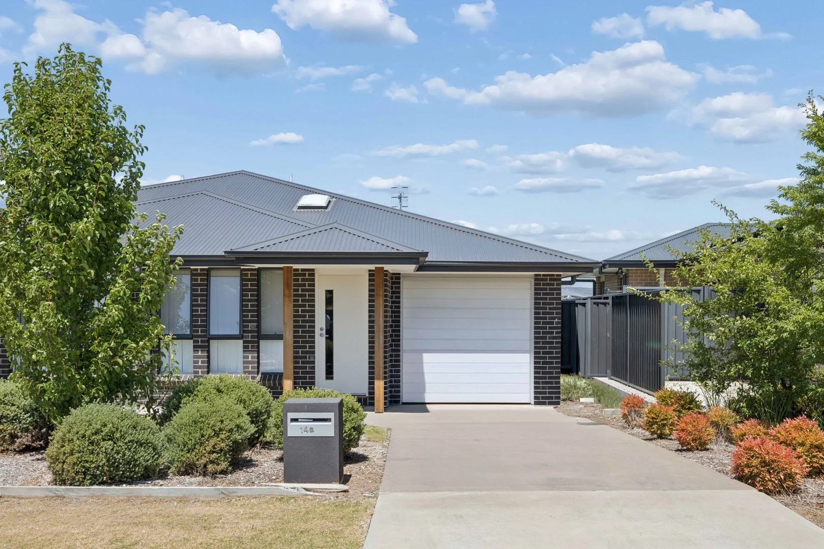 14a Bonneville Bld, Goulburn NSW 2580