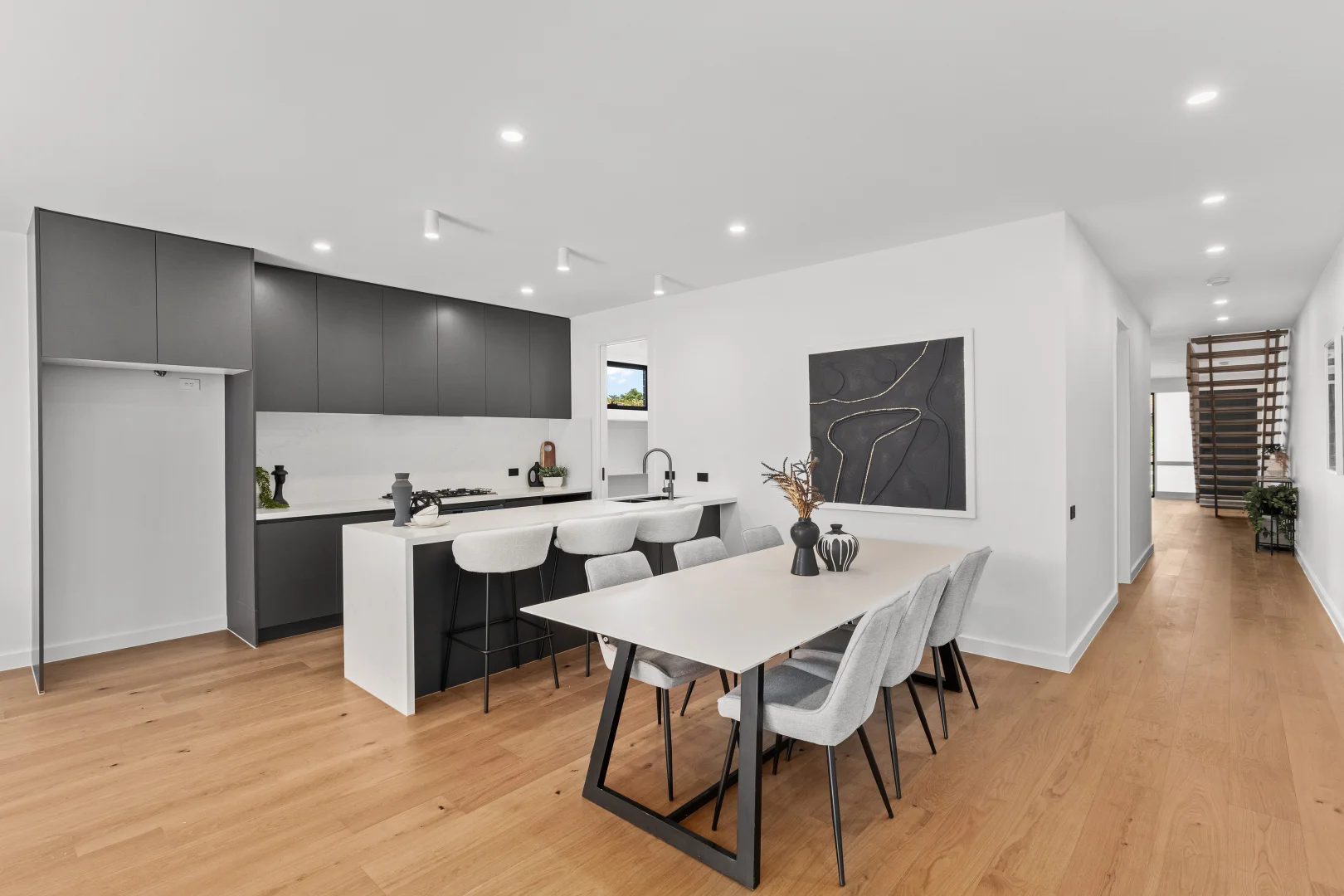 Additional image 11 of 2 Dumas Avenue, Avondale Heights VIC 3034