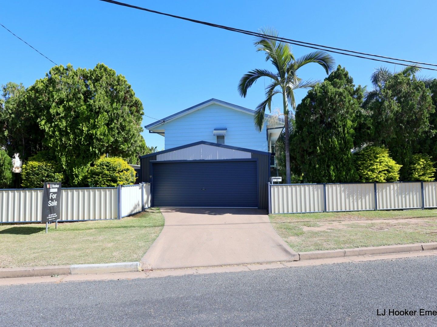 4 bedrooms House in 15 Roseanne Road EMERALD QLD, 4720