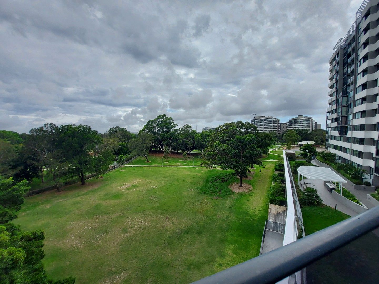 2 bedrooms Apartment / Unit / Flat in 502/6 Gertrude Street WOLLI CREEK NSW, 2205