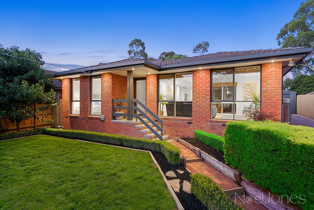 82 Langdale Drive, Croydon Hills VIC 3136, Image 1