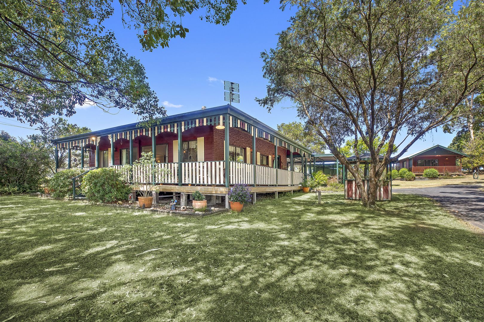 1020 East Bank Road, Nana Glen Property History & Address Research