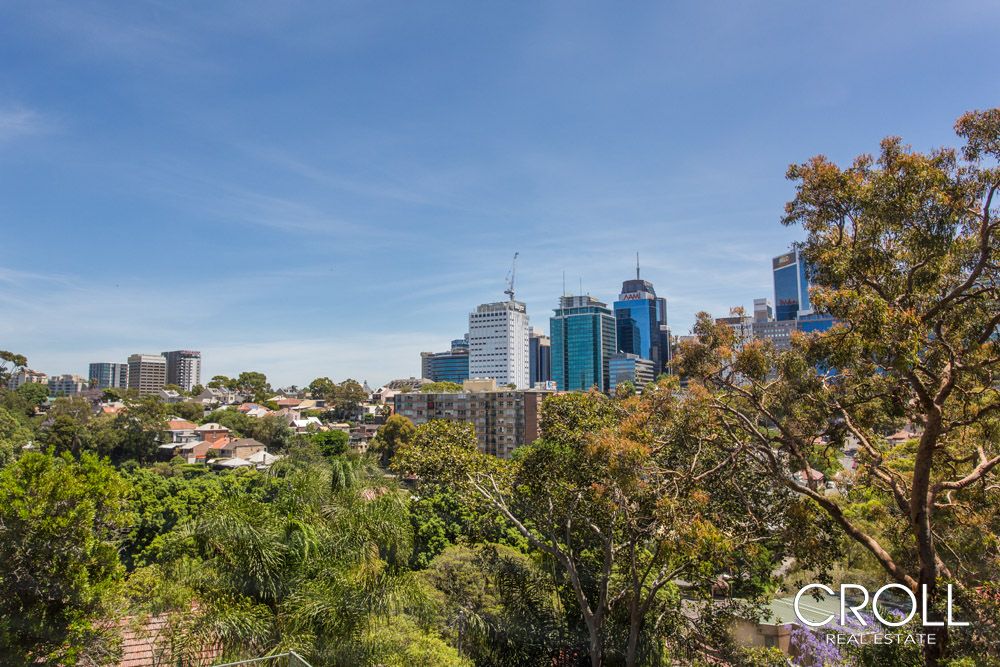 2 bedrooms Apartment / Unit / Flat in 2/3 Colindia Avenue NEUTRAL BAY NSW, 2089