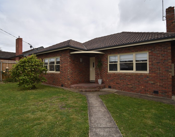 52 Lascelles Avenue, Manifold Heights VIC 3218