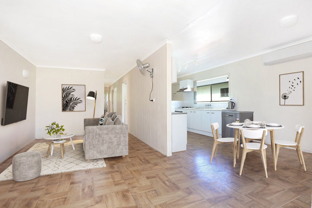 4 bedrooms House in 12 Railway Parade NERANG QLD, 4211