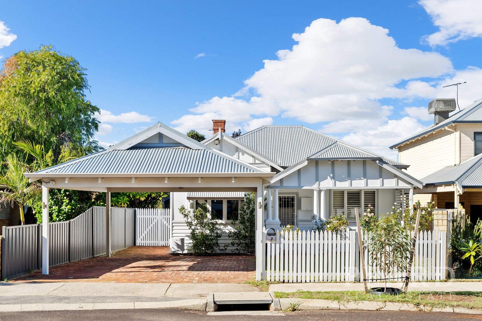 2 Norseman Street, East Victoria Par Property History & Address