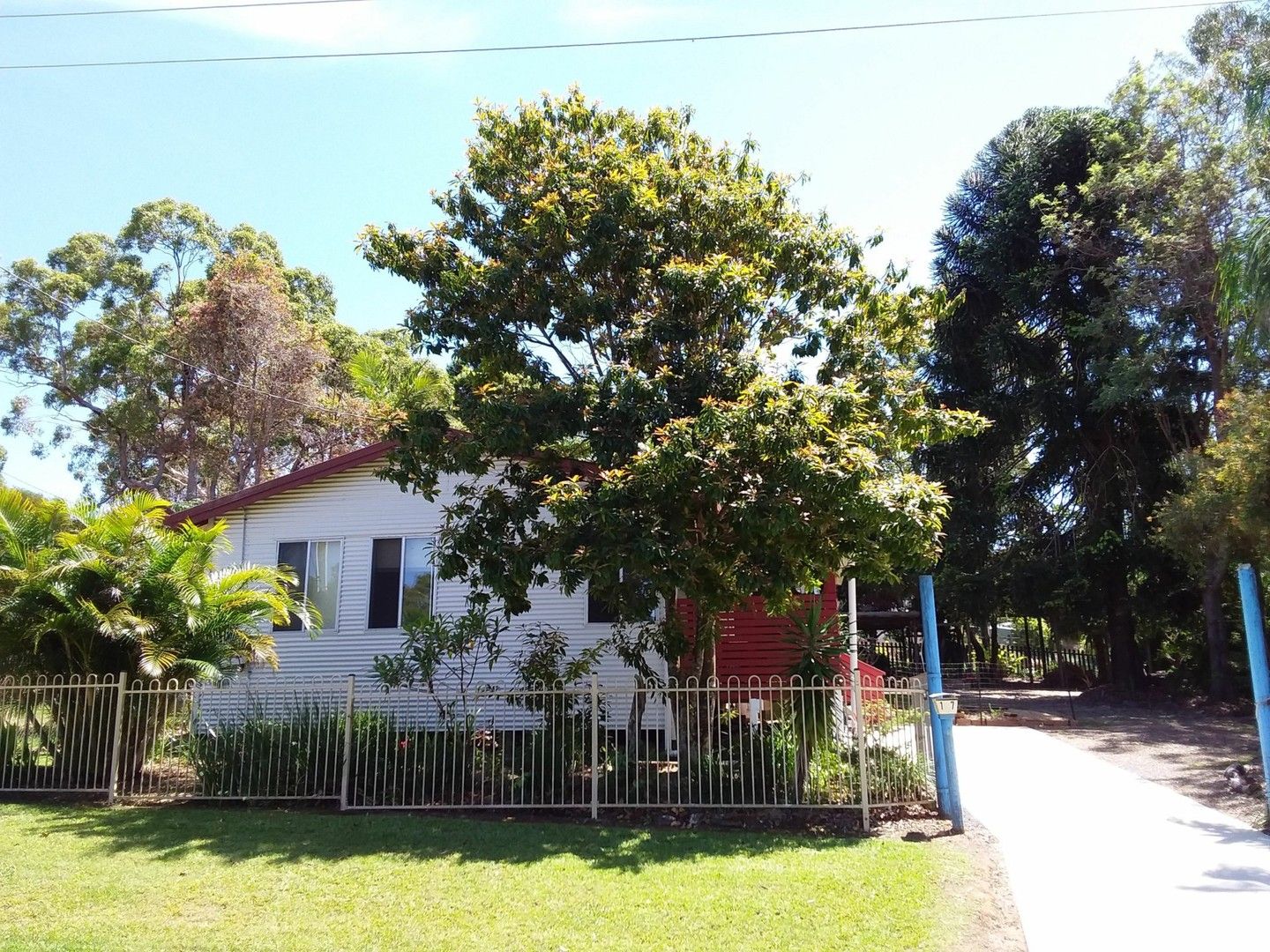 17 Hastings Terrace, Macleay Island QLD 4184 Domain