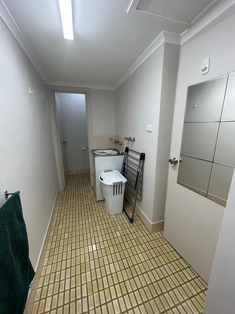 Additional image 5 of 1/6-8 Kennebery Crescent, Roxby Downs SA 5725