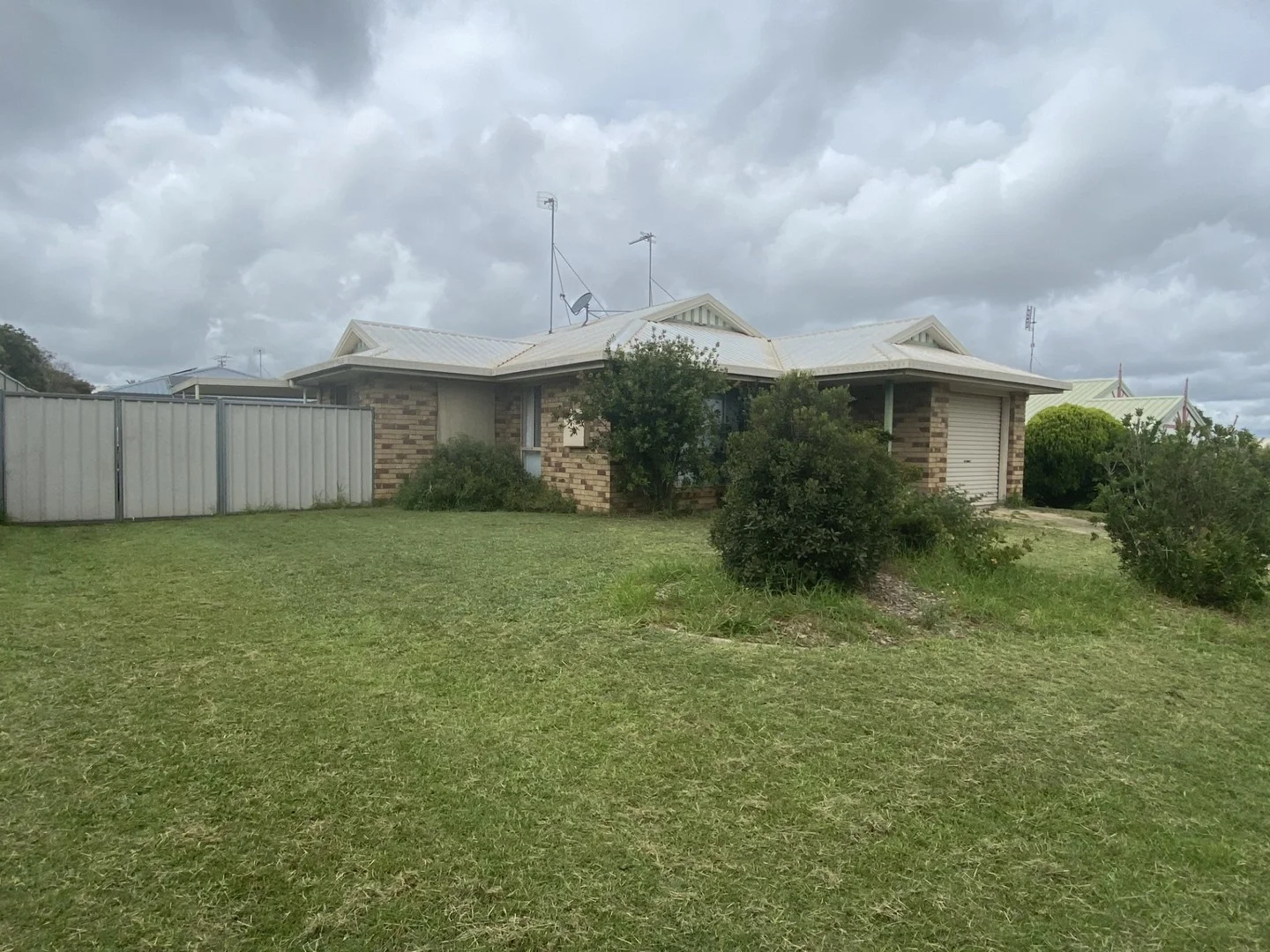 6 Crusader Street, Wilsonton QLD 4350