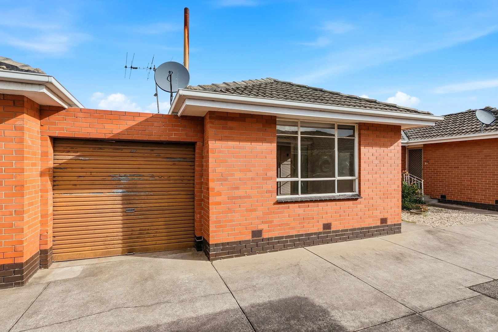 Primary image of 2/53 Elizabeth Street, Newport VIC 3015