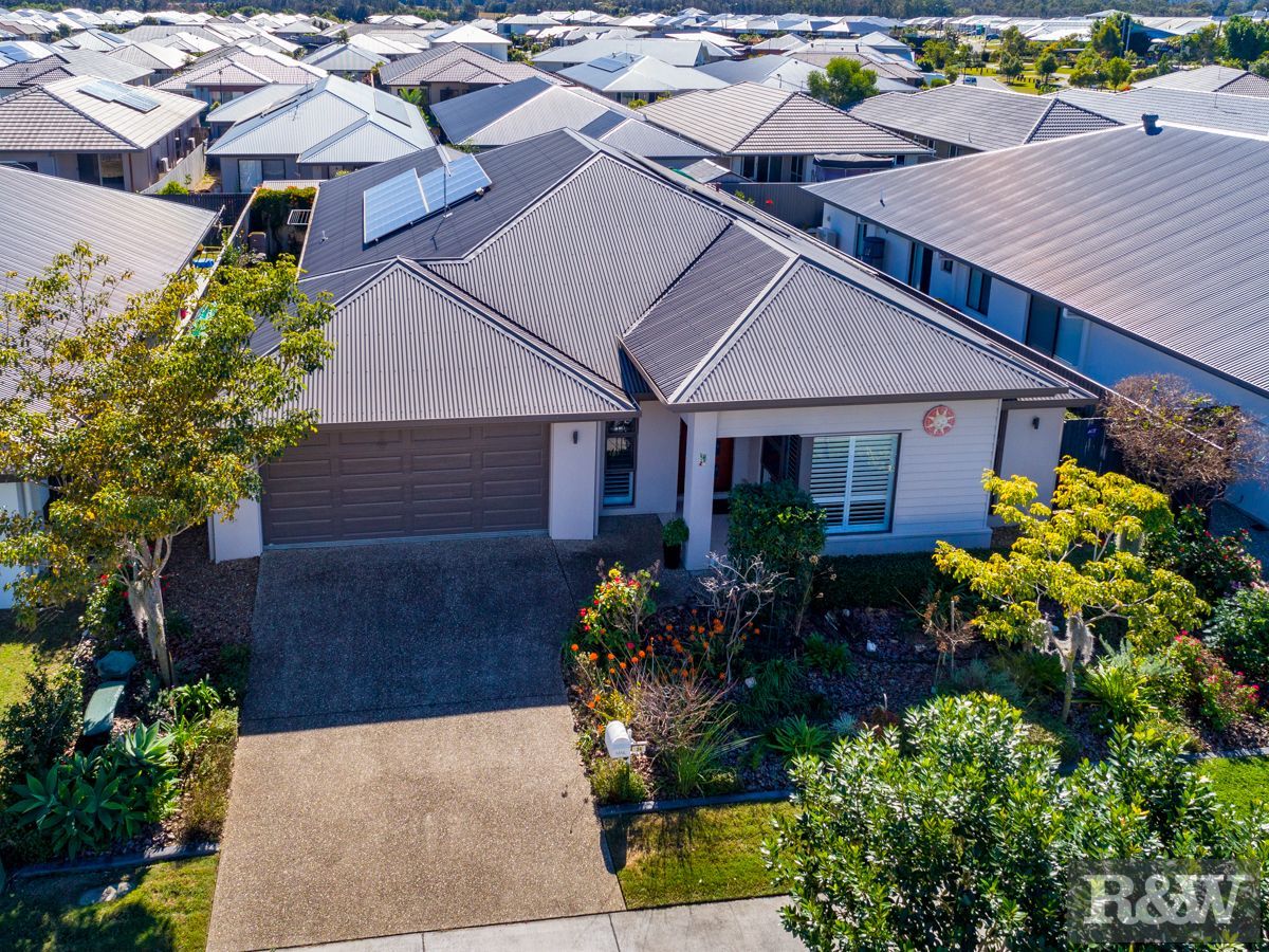 5 bedrooms House in 34 Stradbroke Street BURPENGARY EAST QLD, 4505