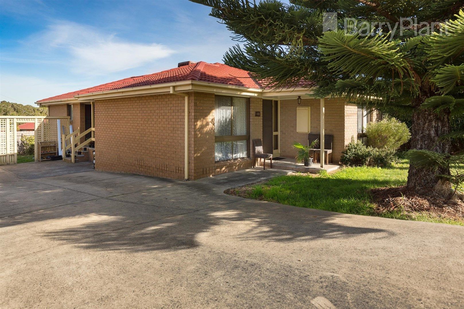 102 Brady Road, Dandenong North Property History & Address Research