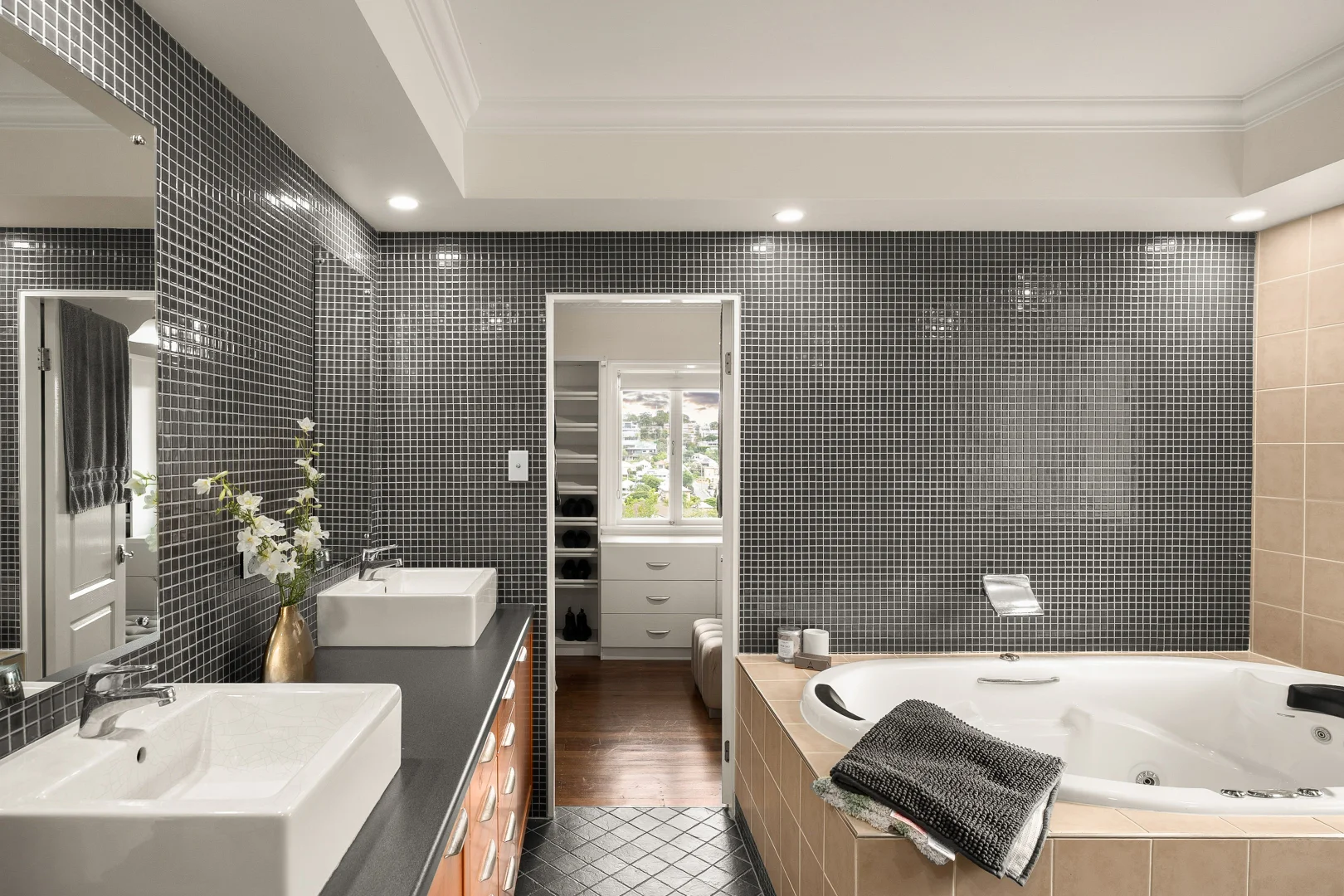 Additional image 11 of 47 Botany Street, Clayfield QLD 4011