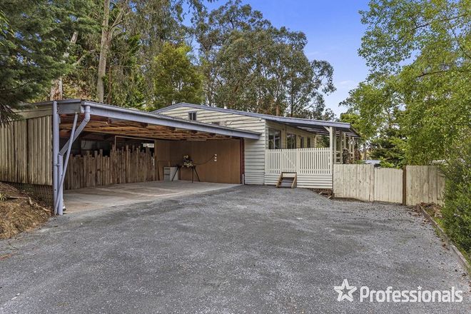 Picture of 11 Mitarm Close, MOUNT EVELYN VIC 3796