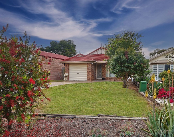 24 Beamont Place, Forest Lake QLD 4078