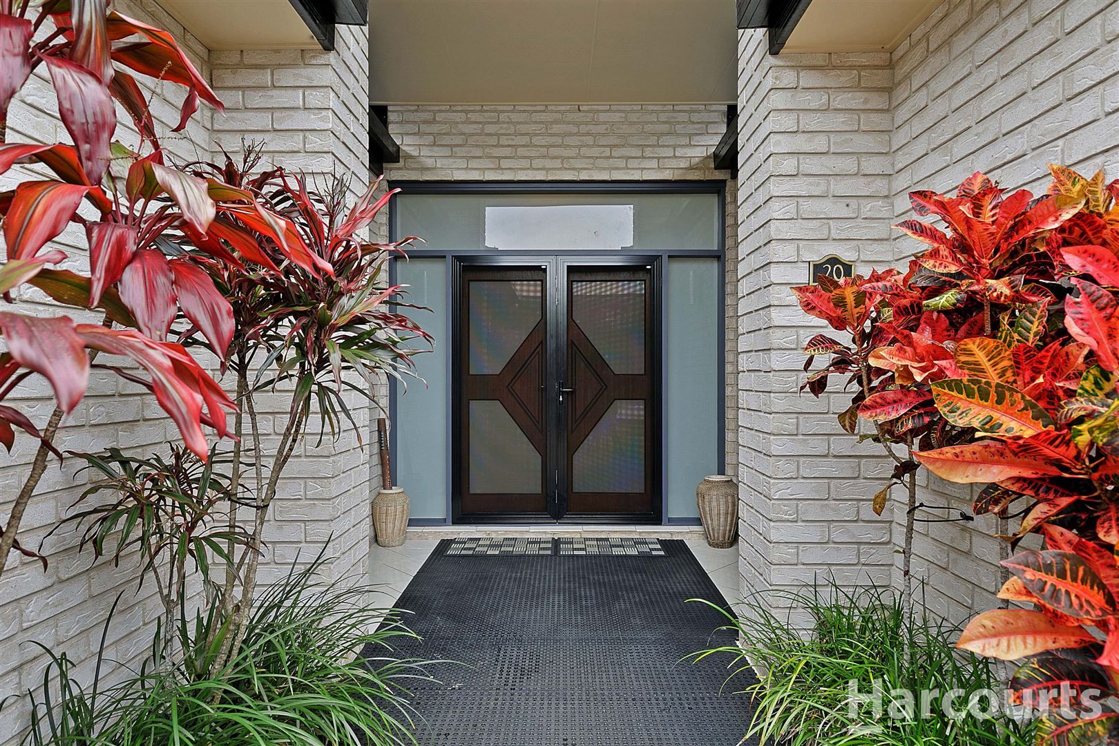 3 bedrooms House in 20 Ferryman Close RIVER HEADS QLD, 4655