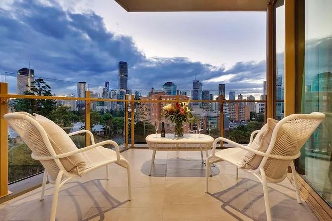 Picture of 701/25 Shafston Avenue, KANGAROO POINT QLD 4169