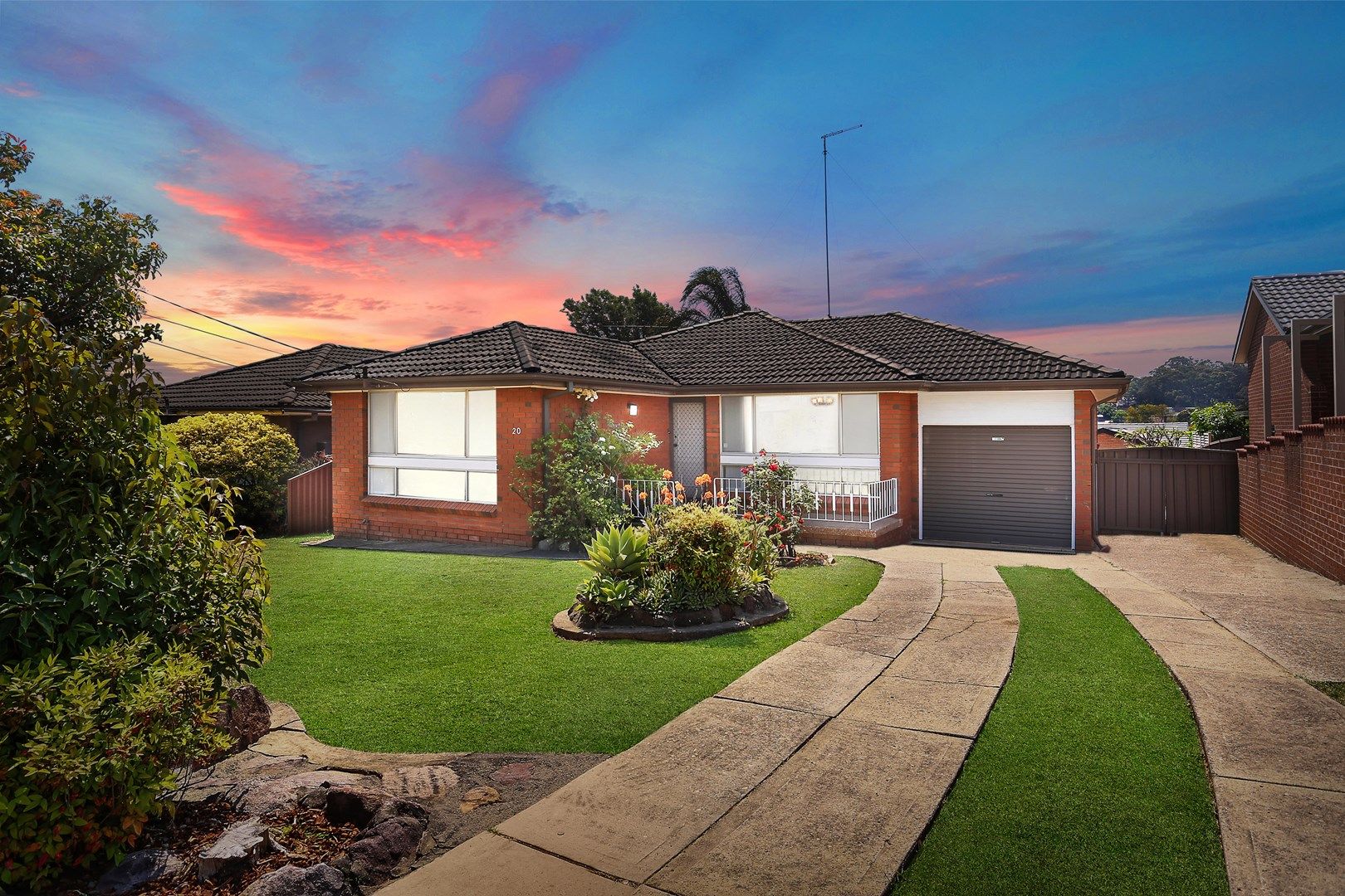 20 Oak Drive, Georges Hall NSW 2198, Image 0