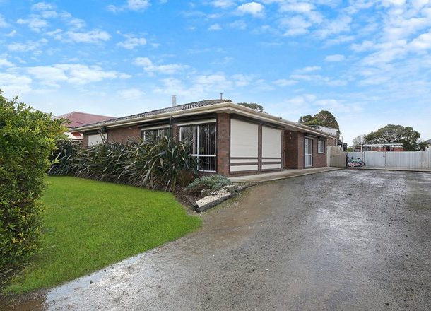 6 Tarrant Street, Cobden VIC 3266