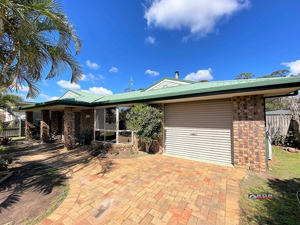 7 Lakeside Drive, Burrum Heads QLD 4659