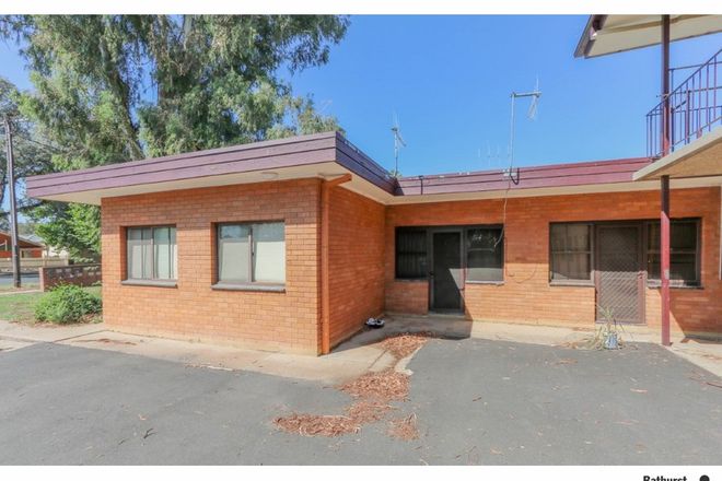 Picture of 2/31 Seymour Street, BATHURST NSW 2795