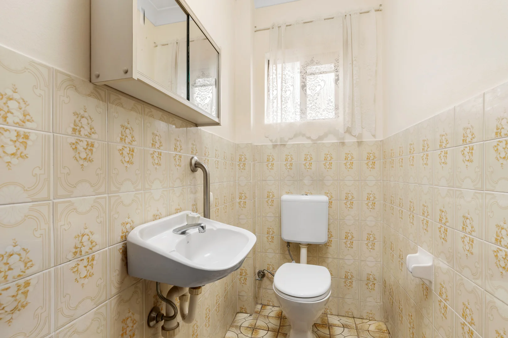 Additional image 12 of 2 Fielding Close, Wetherill Park NSW 2164