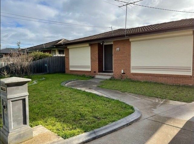 3 bedrooms House in 24 Cassia Road MELTON VIC, 3337