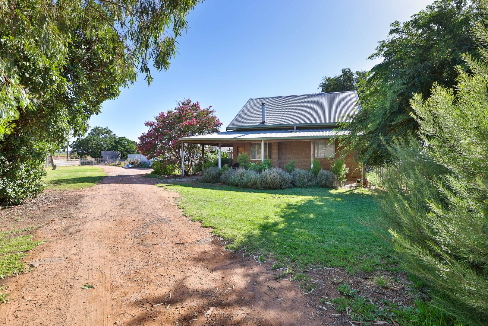 196 Mena Road, Birdwoodton VIC 3505, Image 1