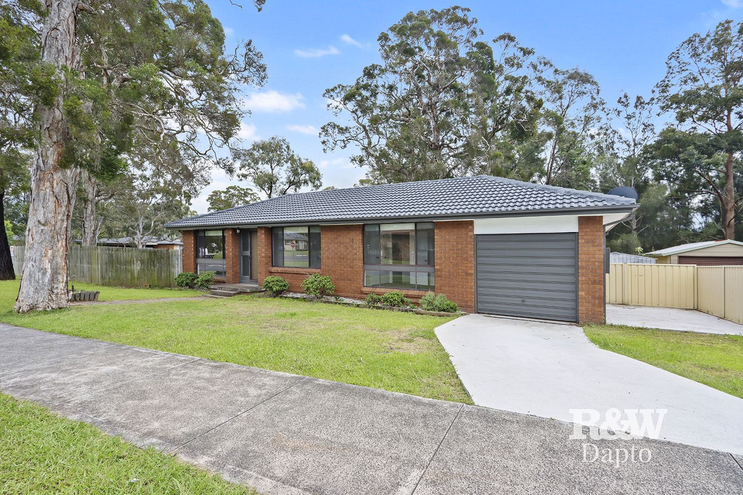 17 Horsley Drive, Horsley NSW 2530, Image 0