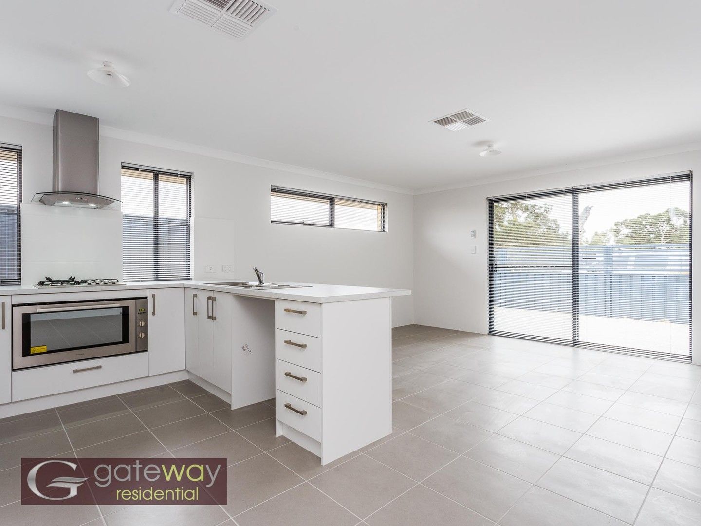 3 bedrooms House in 37 Marble Road BYFORD WA, 6122