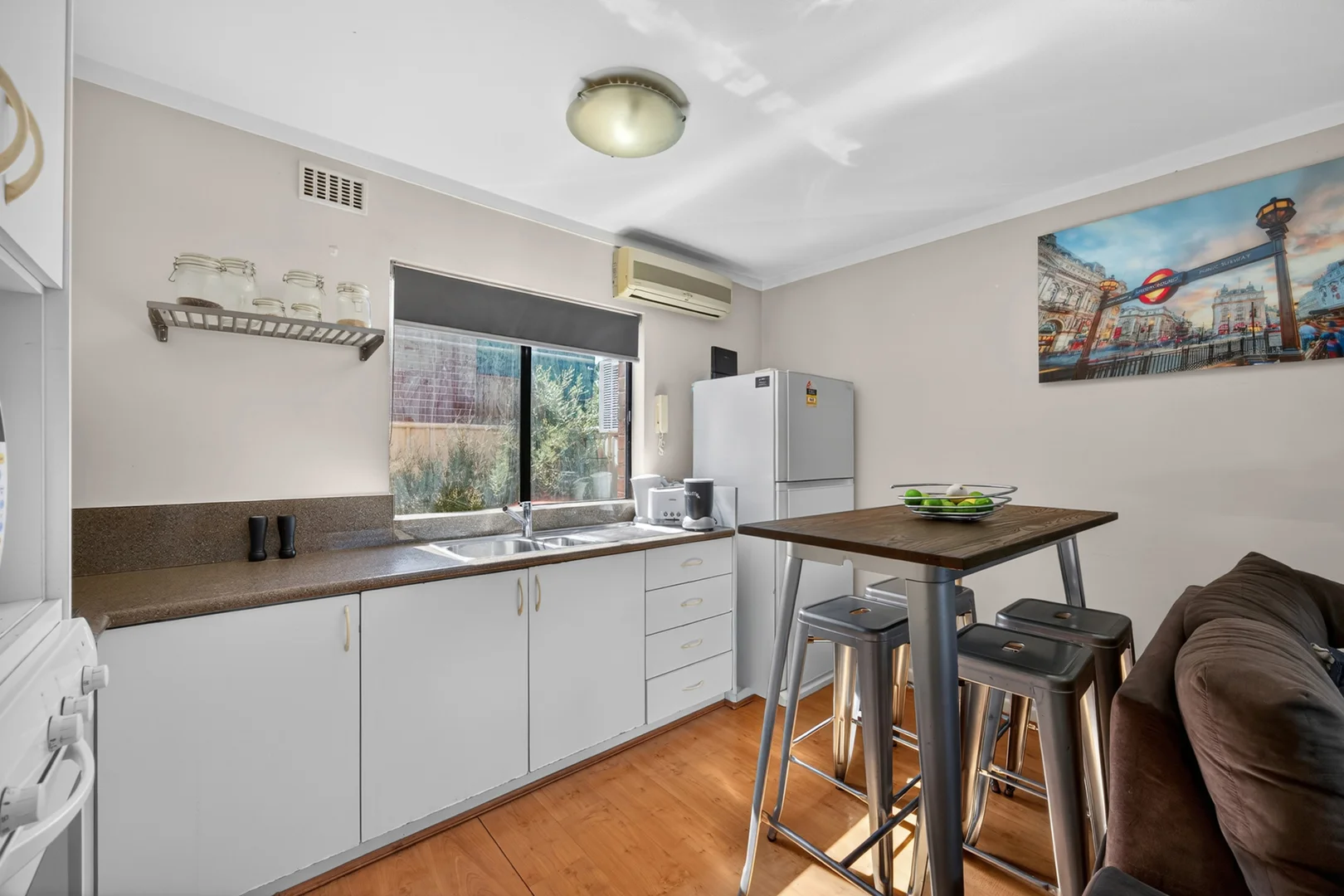 Additional image 10 of 1/345 Stirling Street, Highgate WA 6003