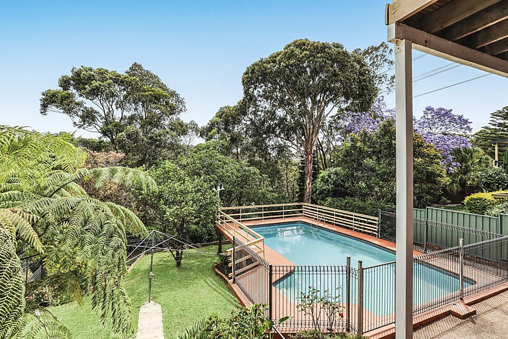 14 Jindabyne Crescent, Peakhurst Heights NSW 2210 House For Rent Domain