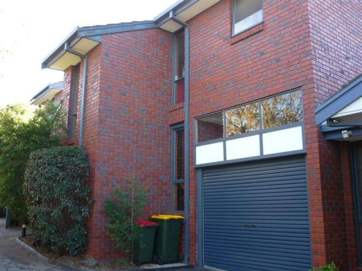 2 bedrooms Townhouse in 3/234 Pascoe Vale Road ESSENDON VIC, 3040