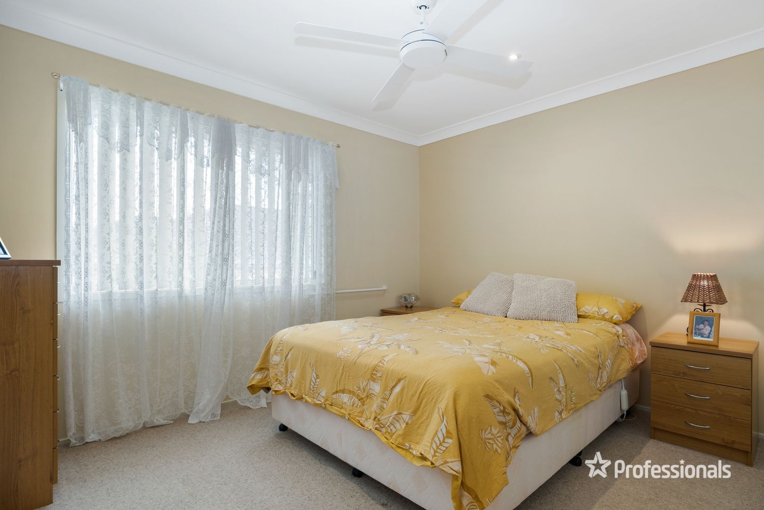 2/21 Aubrey Street, Killarney Vale NSW 2261, Image 1