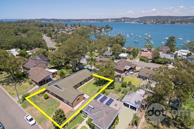 Picture of 19 Bolton Close, BOLTON POINT NSW 2283